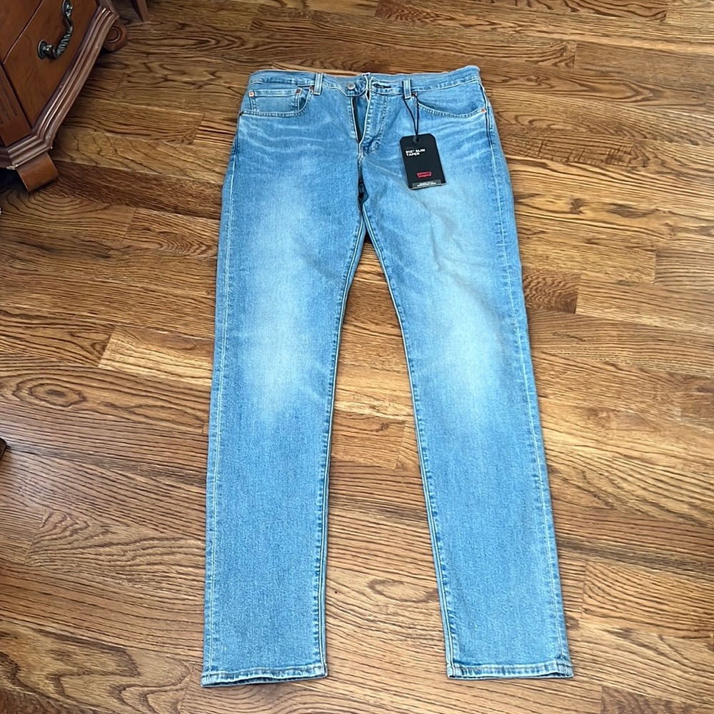 Levi’s Premium 512 Slim Taper